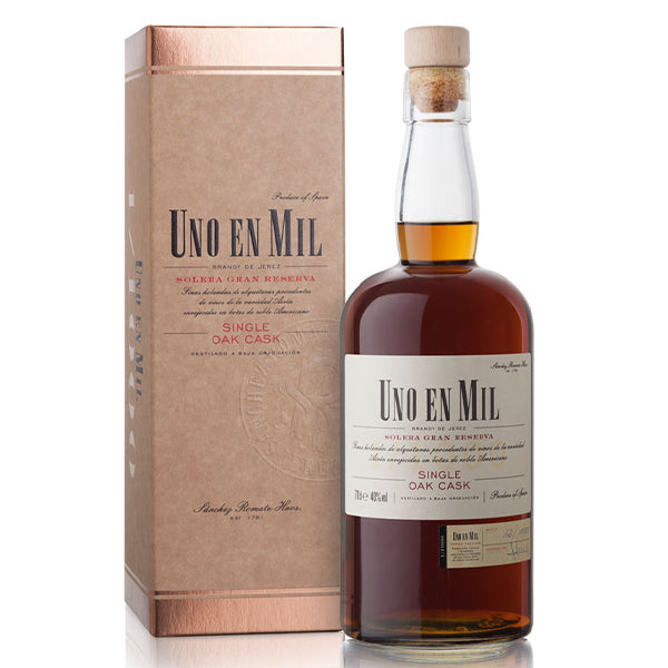 בקבוק רומטה אונו אן מיל 700 מ''ל עטוף באריזה עיצובית עם מדבקת סולרה גראן רזרבה