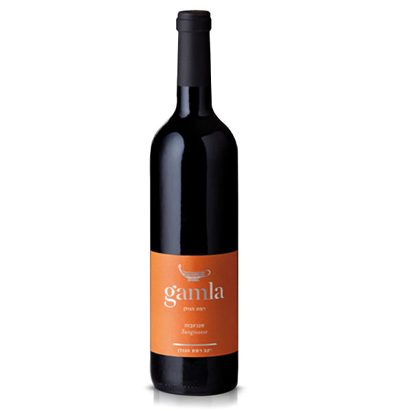 בקבוק גמלא סנג'ובזה 750 מ''ל יין אדום עם תווית בגוון כתום בז'