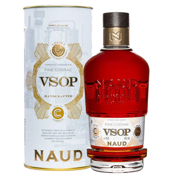 בקבוק נאוד קוניאק וי.אס.או.פי 700 מ''ל איכותי עם תווית אלגנטית ועיצוב מודרני