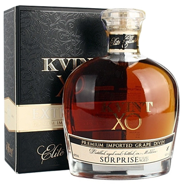 ברנדי קווינט אקס.או 700 מ''ל בתמונה - משקה דיבין מולדובי יוקרתי עם קופסא יוקרתית