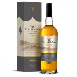 בקבוק וויסקי פינלאגן 46% 700 מ''ל איכות סקוטית מאי איסלי בעיצוב אלגנטי