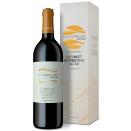 בקבוק רימון קברנה סוביניון סירה 750 מ''ל יין אדום יבש מעוצב אלגנטית