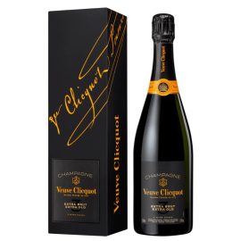 שמפניה וו קליקו אקסטרא ברוט 750מ''ל באריזה אלגנטית תווית שחורה וזהב